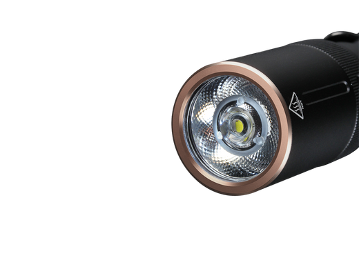 Зображення Ліхтар ручний Fenix E20 V2.0 (Luminus SST20, 350 люмен, 4 режима, 2xAA) E20V20 - Ручні ліхтарі Fenix