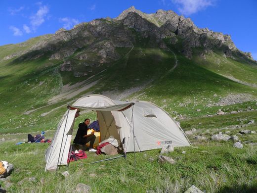 Картинка Палатка кемпинговая 4 местная RedPoint Base 4 4820152611420 - Кемпинговые палатки Red Point