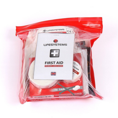 Картинка Аптечка туристическая Lifesystems Light&Dry Micro First Aid Kit водонепроницаемая на 34 эл-та (20010) 20010 - Аптечки туристические Lifesystems
