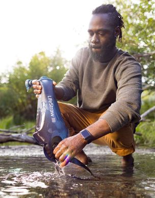 Картинка Фільтр для води LifeStraw Peak Gravity, 3 л, Mountain Blue (LSW LSPSF3MBWW) LSW LSPSF3MBWW - Фильтры для воды LifeStraw