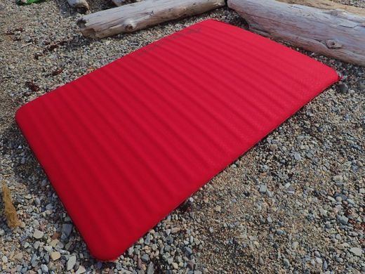 Зображення Самонадувний двомісний килимок Sea to Summit Comfort Plus Mat, 183х128х8см, Red (STS AMSICPD) STS AMSICPD - Самонадувні килимки Sea to Summit
